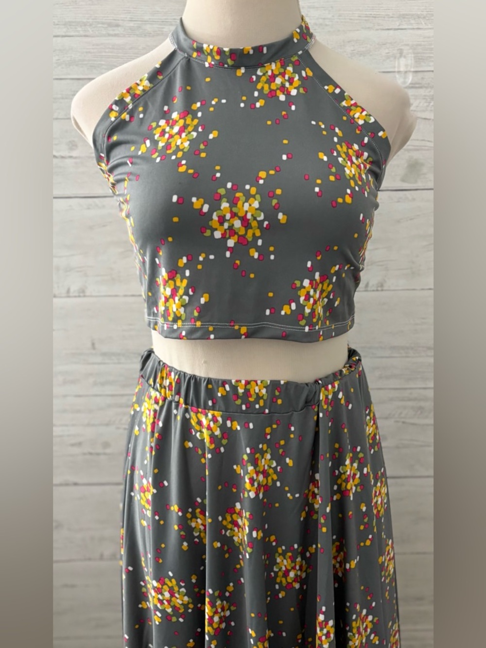 REBDOLLS 2-Piece Skirt and Halter Set Women's Size 1X - Picture 7 of 12